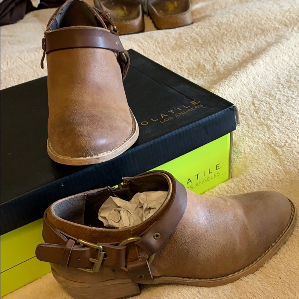 Shoes